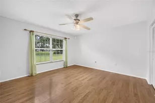 4206 Oakhurst Cir E, Sarasota, FL 34233 - Photo 33