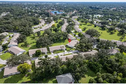 4206 Oakhurst Circle E #3075, Sarasota, FL 34233 - Photo 57