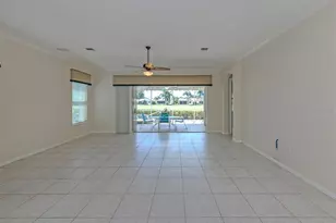 685 Misty Pine Dr, Venice, FL 34292 - Photo 3