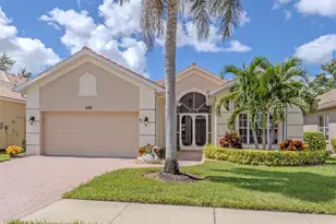 685 Misty Pine Dr, Venice, FL 34292 - Photo 1