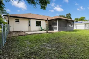 23088 Gray Ave, Port Charlotte, FL 33980 - Photo 29