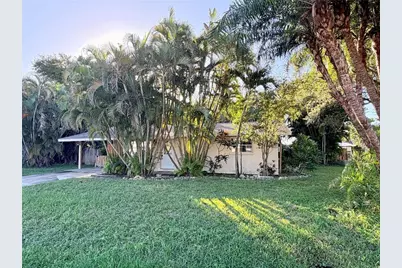 225 Magnolia Road, Venice, FL 34293 - Photo 3