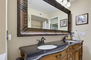 423 Cerromar Terrace, Venice, FL 34293 - Photo 15