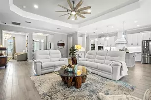 21221 Holmes Cir, Venice, FL 34293 - Photo 15