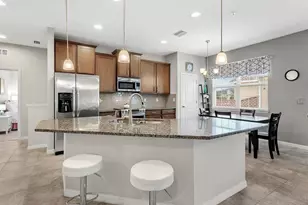 8332 Enclave Way, Sarasota, FL 34243 - Photo 5
