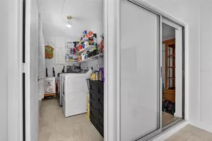 82 Circlewood Dr, Venice, FL 34293 - Photo 25