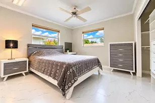 2979 Captiva Gardens Dr, Sarasota, FL 34231 - Photo 13