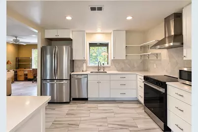 2979 Captiva Gardens Drive #22, Sarasota, FL 34231 - Photo 7