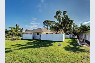 785 Cypress Road, Venice, FL 34293 - Photo 9