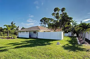 785 Cypress Rd, Venice, FL 34293 - Photo 9