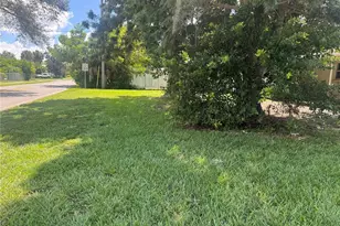 530 Briarwood Rd, Venice, FL 34293 - Photo 29