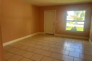 530 Briarwood Rd, Venice, FL 34293 - Photo 17