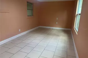 530 Briarwood Rd, Venice, FL 34293 - Photo 23