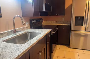 530 Briarwood Rd, Venice, FL 34293 - Photo 7