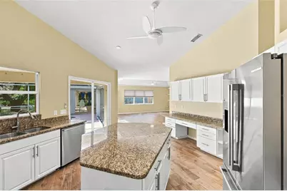 1225 Oak Tree Lane, Nokomis, FL 34275 - Photo 5
