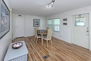 192 Palm Harbor Dr, North Port, FL 34287 - Photo 17