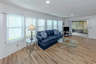 192 Palm Harbor Dr, North Port, FL 34287 - Photo 15