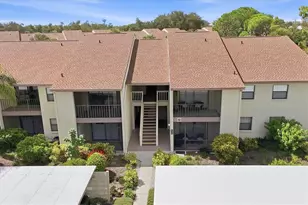 630 Bird Bay Dr E, Venice, FL 34285 - Photo 1