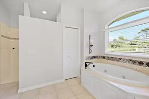 1315 Southland Rd, Venice, FL 34293 - Photo 17
