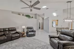 13105 Faulkner Pl, Riverview, FL 33579 - Photo 7