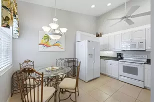 111 Woodbridge Dr, Venice, FL 34293 - Photo 11