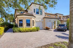 10063 Crooked Crk Dr, Venice, FL 34293 - Photo 1