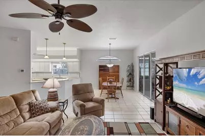 446 Pinewood Lake Drive, Venice, FL 34285 - Photo 9