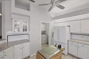446 Pinewood Lake Dr, Venice, FL 34285 - Photo 35
