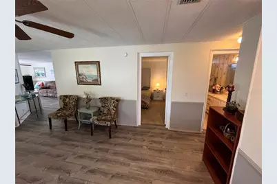 984 Jolanda Circle, Venice, FL 34285 - Photo 9