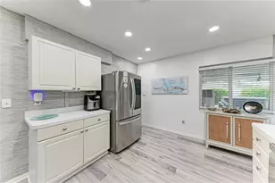 1837 Upper Cove Terrace, Sarasota, FL 34231 - Photo 19