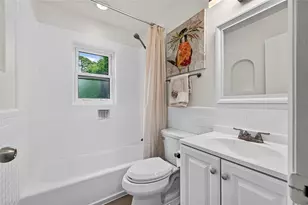 1322 Manasota Beach Rd, Englewood, FL 34223 - Photo 25