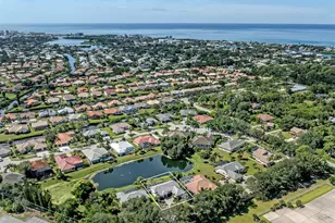 915 Ball Dr, Nokomis, FL 34275 - Photo 3