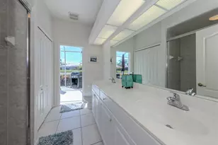 915 Ball Dr, Nokomis, FL 34275 - Photo 25
