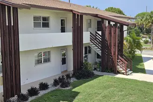 245 Center Rd, Venice, FL 34285 - Photo 25