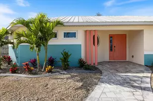 842 Guild Dr, Venice, FL 34285 - Photo 3