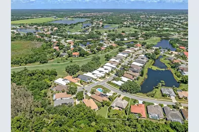 143 Wayforest Drive, Venice, FL 34292 - Photo 3
