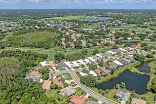 143 Wayforest Dr, Venice, FL 34292 - Photo 35