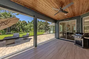 143 Wayforest Dr, Venice, FL 34292 - Photo 7