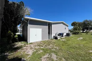 214 Como Dr, Venice, FL 34285 - Photo 3