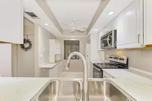 375 3 Lakes Ln, Venice, FL 34285 - Photo 11