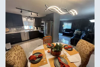 408 S Cervina Drive S, Venice, FL 34285 - Photo 11