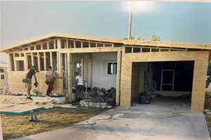 408 S Cervina Dr S, Venice, FL 34285 - Photo 41