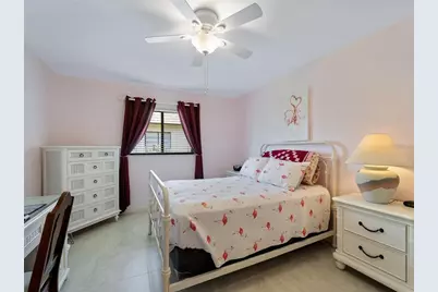 1708 Lakeside Drive #1710B, Venice, FL 34293 - Photo 15