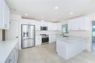 114 Caddy Rd, Rotonda West, FL 33947 - Photo 9