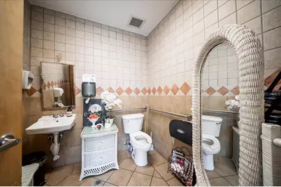 1740 E Venice #19, Venice, FL 34292 - Photo 17