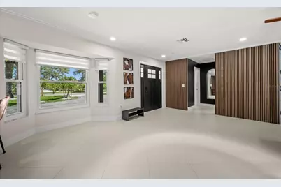 7520 Curtiss Avenue, Sarasota, FL 34231 - Photo 15