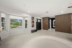 7520 Curtiss Ave, Sarasota, FL 34231 - Photo 15