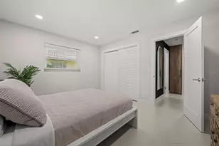 7520 Curtiss Ave, Sarasota, FL 34231 - Photo 23