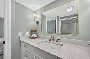 995 La Guna Dr, Venice, FL 34285 - Photo 35