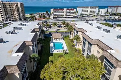 995 Laguna Drive #305, Venice, FL 34285 - Photo 3